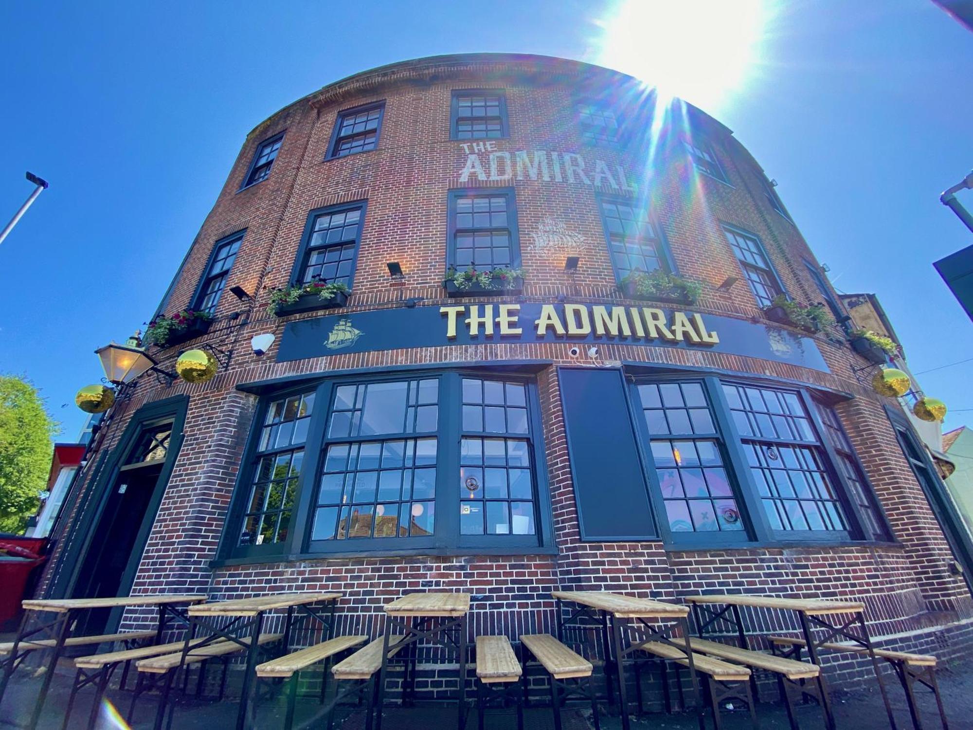 ホテル The Admiral ブライトン エクステリア 写真